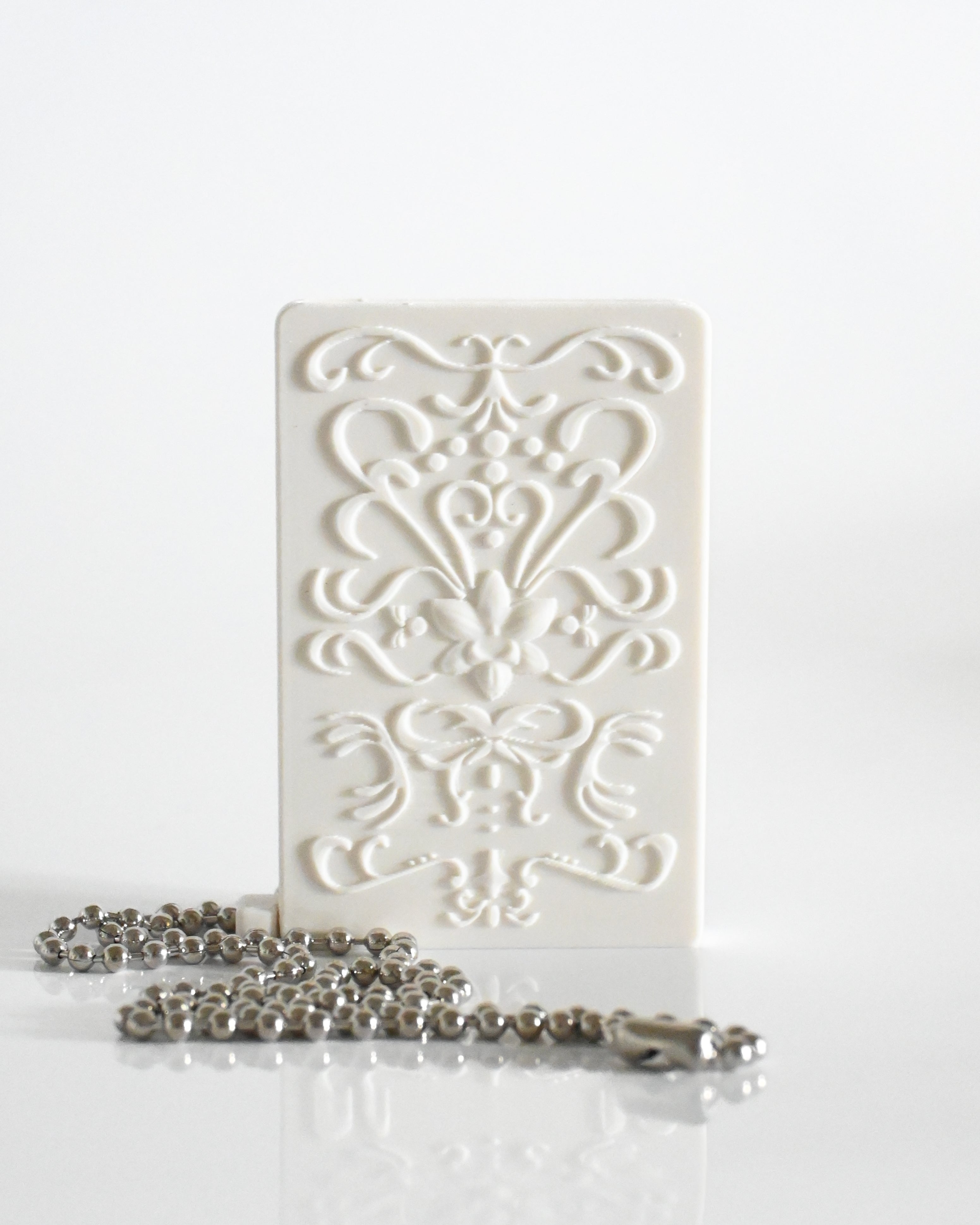 The Fleur Card Holder